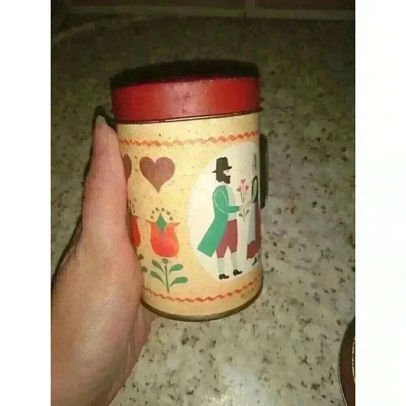 Vintage J.S.N.Y. Salt & Pepper Shaker With Candle Made In China - Picture 3 of 6